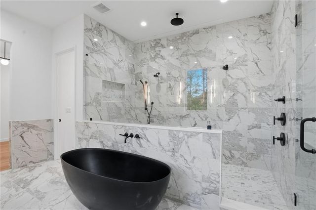3293 Lenox Place NE, Atlanta, GA 30324