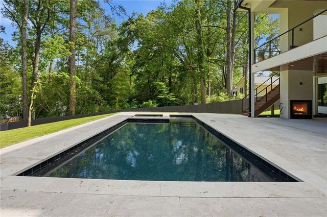 3293 Lenox Place NE, Atlanta, GA 30324