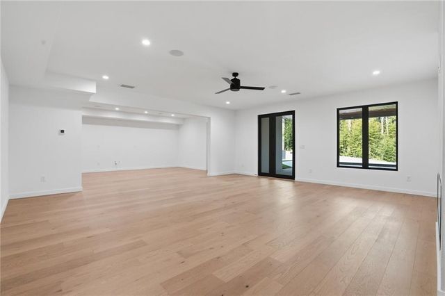 3293 Lenox Place NE, Atlanta, GA 30324