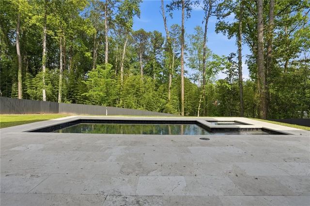 3293 Lenox Place NE, Atlanta, GA 30324