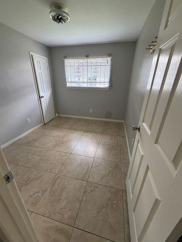 7106 Haverton Drive, Houston, TX 77016