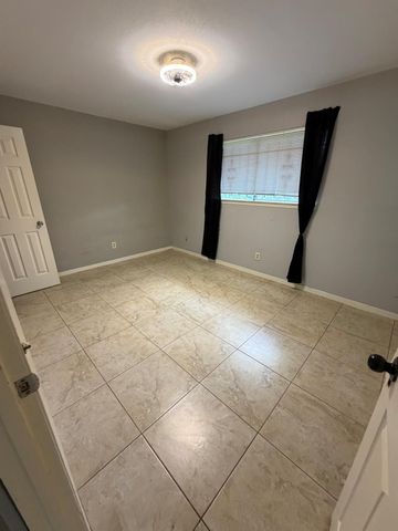 7106 Haverton Drive, Houston, TX 77016