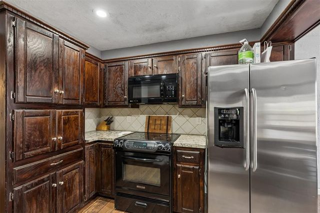 8321 NW 109th Terrace, Oklahoma City, OK 73162