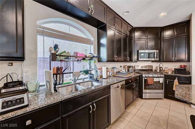 6516 Austin Hope Avenue, Las Vegas, NV 89118