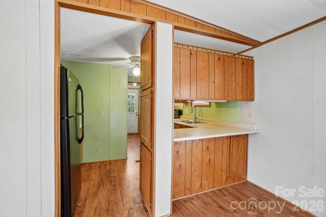 303 Meadowbrook Court, Hendersonville, NC 28792