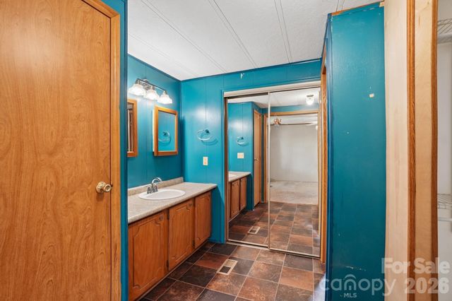 303 Meadowbrook Court, Hendersonville, NC 28792