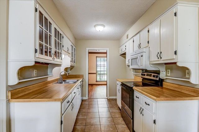 3344 SUMMERHILL DR, Bartlett, TN 38134