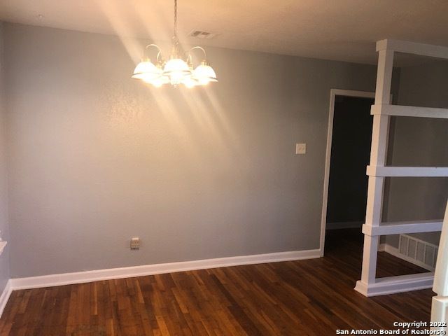 219 Radiance Ave, San Antonio, TX 78218