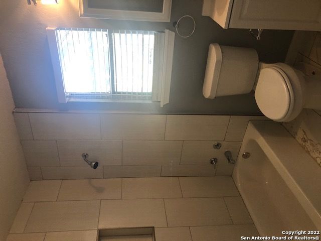 219 Radiance Ave, San Antonio, TX 78218