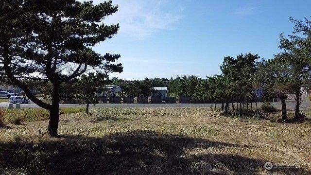 34010 J PL, Ocean Park, WA 98640