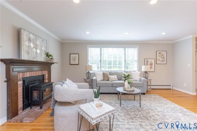 10211 Hobby Hill Rd, Richmond, VA 23235