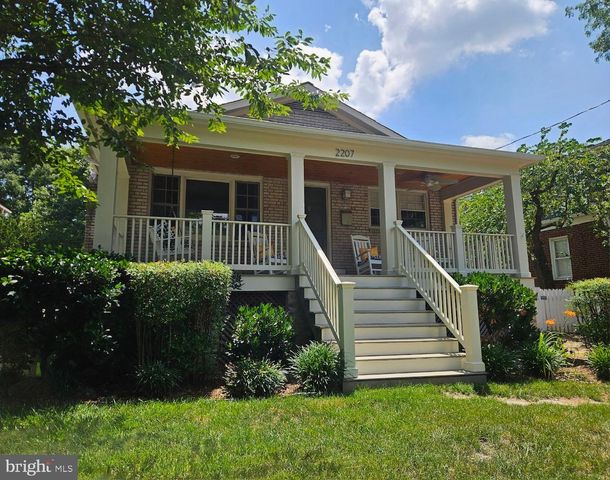 2207 N KENMORE ST N, Arlington, VA 22201