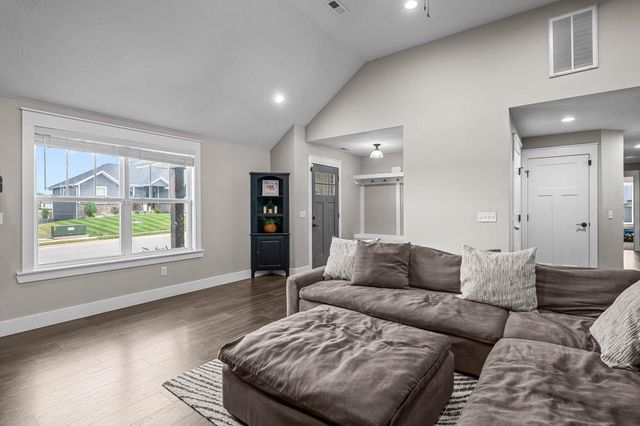 4483 Siena Avenue, Ozark, MO 65721