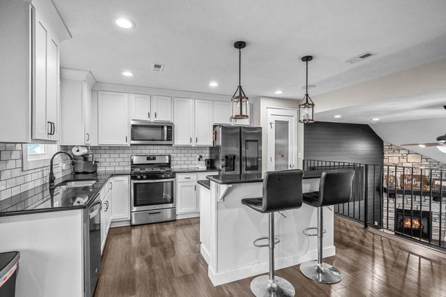 4483 Siena Avenue, Ozark, MO 65721