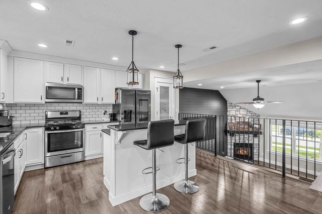 4483 Siena Avenue, Ozark, MO 65721