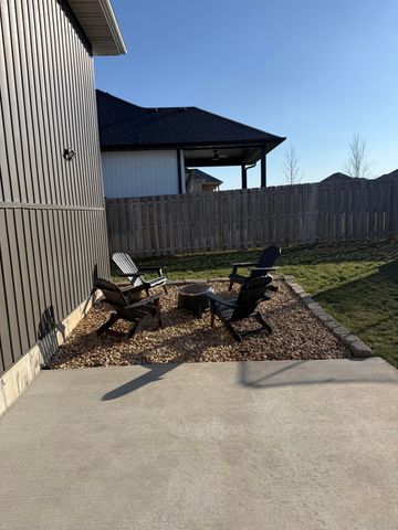 4483 Siena Avenue, Ozark, MO 65721