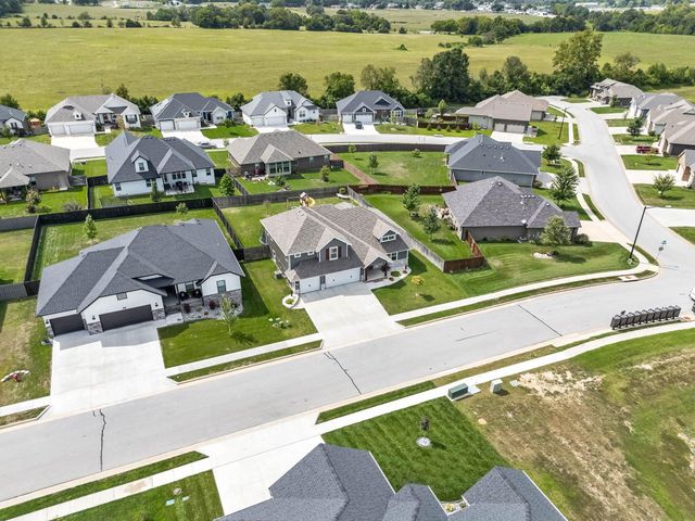 4483 Siena Avenue, Ozark, MO 65721