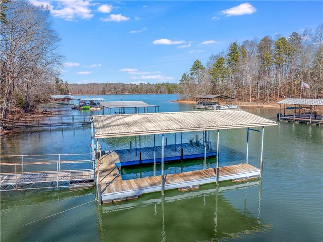 158 Creekwood Road, Hartwell, GA 30643