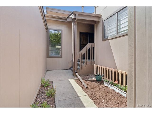 7000 W Stetson Pl 8, Littleton, CO 80123