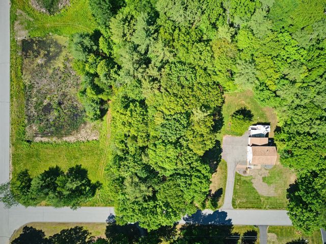 55 Kristin Drive, Derry, NH 03038