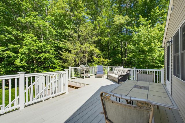 55 Kristin Drive, Derry, NH 03038