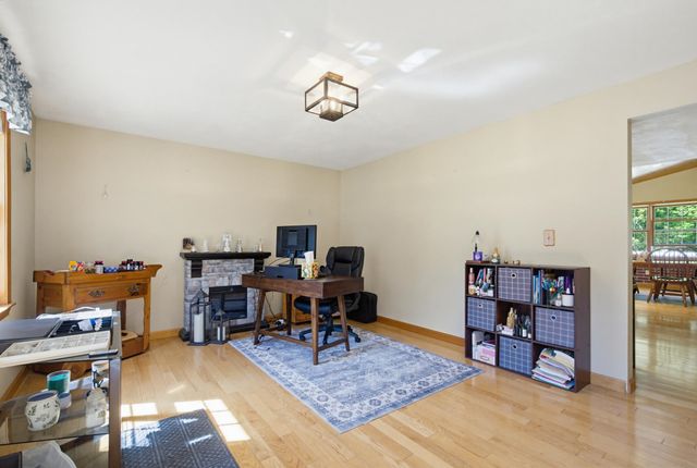55 Kristin Drive, Derry, NH 03038