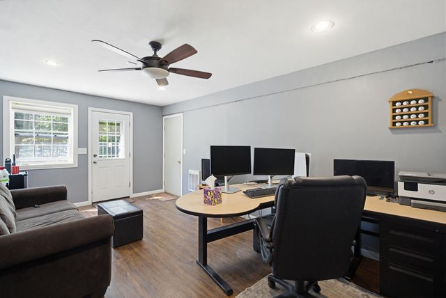 55 Kristin Drive, Derry, NH 03038