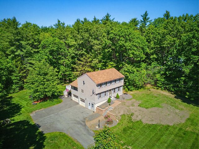 55 Kristin Drive, Derry, NH 03038