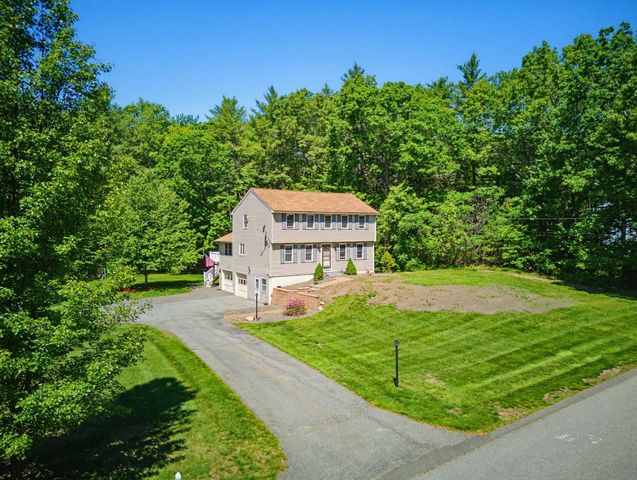 55 Kristin Drive, Derry, NH 03038
