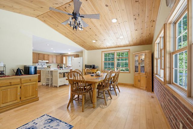 55 Kristin Drive, Derry, NH 03038