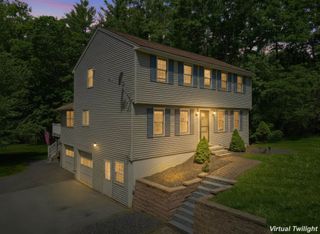 55 Kristin Drive, Derry, NH 03038