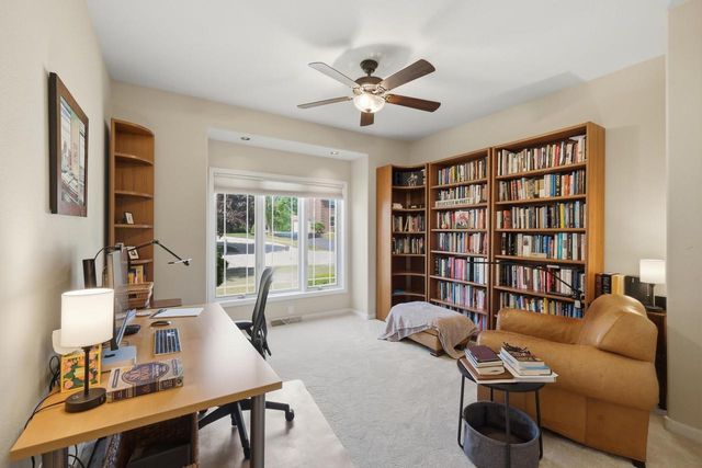 907 Cambridge Drive, Janesville, WI 53548