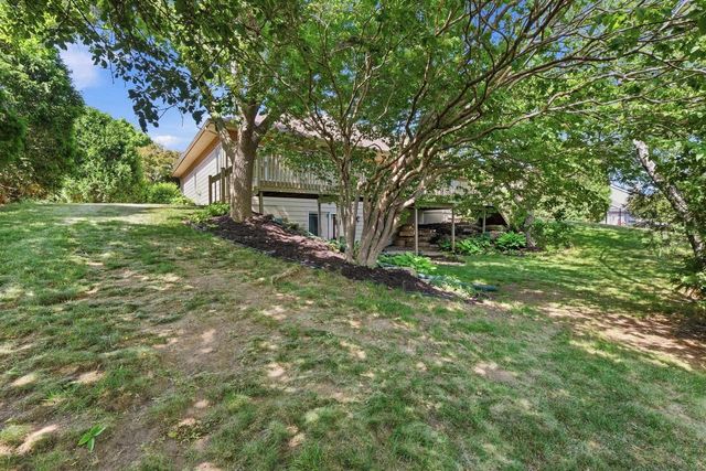 907 Cambridge Drive, Janesville, WI 53548
