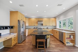 907 Cambridge Drive, Janesville, WI 53548