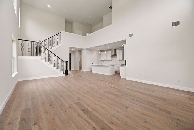 1070 Birdie Street, Gunter, TX 75058