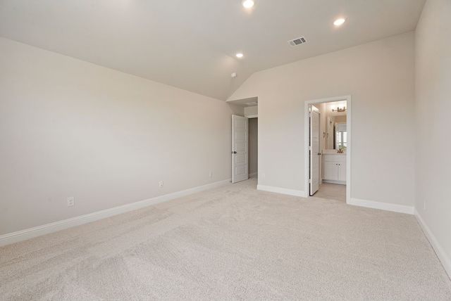 1070 Birdie Street, Gunter, TX 75058