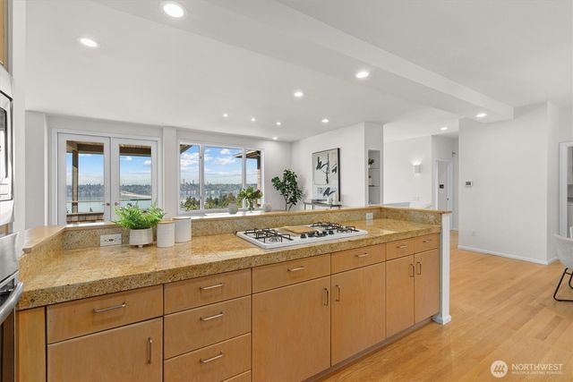 2800 68th Avenue SE, Mercer Island, WA 98040