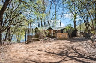 6701 Mohawk Drive, Chanhassen, MN 55317