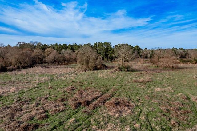 143 Piney Woods Road, Trinity, TX 75862