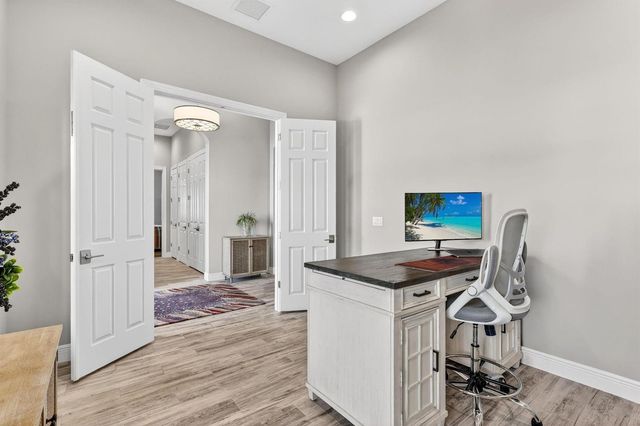 8639 SW Flutto Way, Port St. Lucie, FL 34987