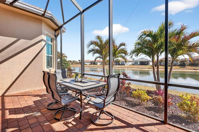 8639 SW Flutto Way, Port St. Lucie, FL 34987