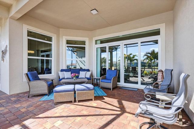 8639 SW Flutto Way, Port St. Lucie, FL 34987