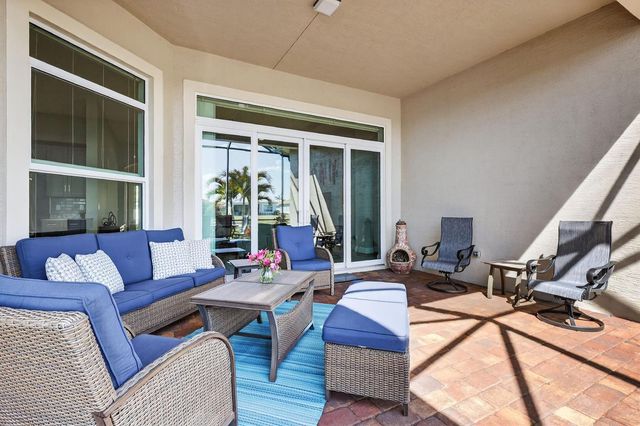 8639 SW Flutto Way, Port St. Lucie, FL 34987