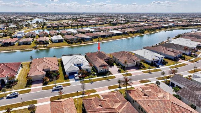8639 SW Flutto Way, Port St. Lucie, FL 34987