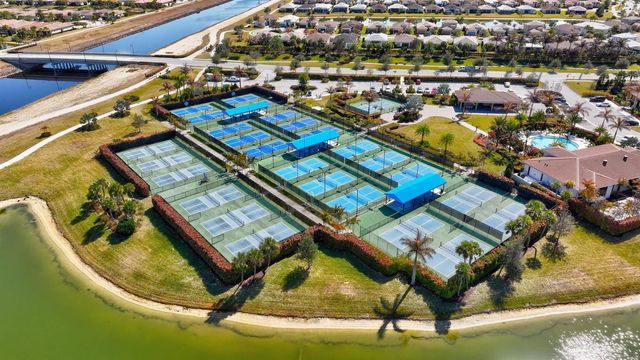8639 SW Flutto Way, Port St. Lucie, FL 34987