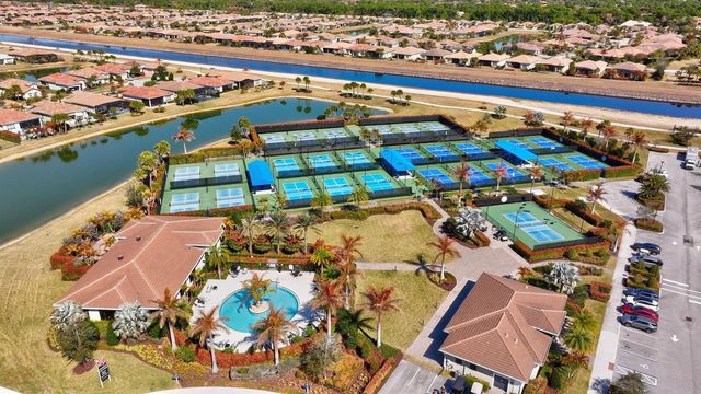 8639 SW Flutto Way, Port St. Lucie, FL 34987