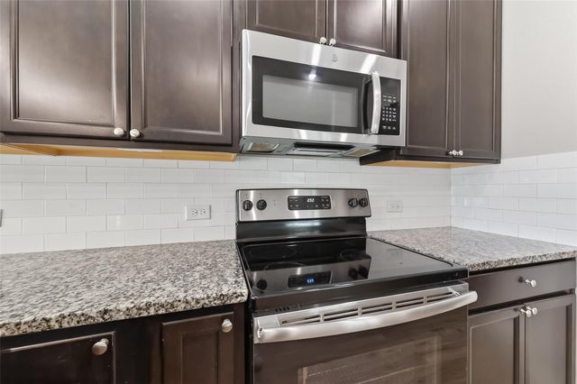 151 Scenic Hills Court, Montgomery, TX 77356