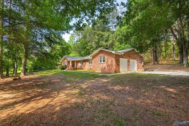 2810 Mountain View Drive, Southside, AL 35907