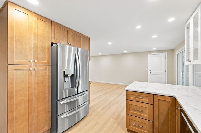 110 Mountain View St, South Hadley, MA 01075