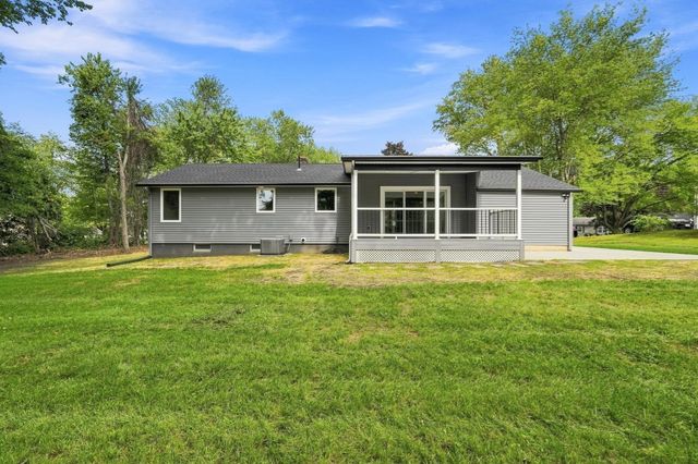 110 Mountain View St, South Hadley, MA 01075